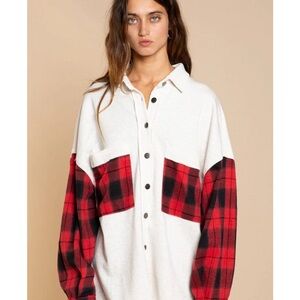 POL cream and red plaid button-down shacket Size Small